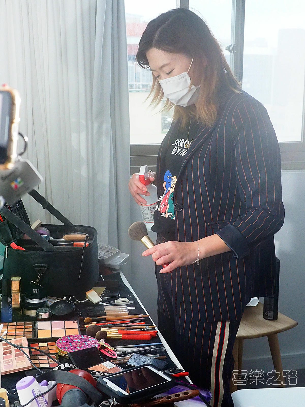 一個真正的專業髮妝師能夠讓范范從素人大媽變成為韓劇女神【康妝 一個真正的專業髮妝師能夠讓范范從素人大媽變成為韓劇女神【康妝