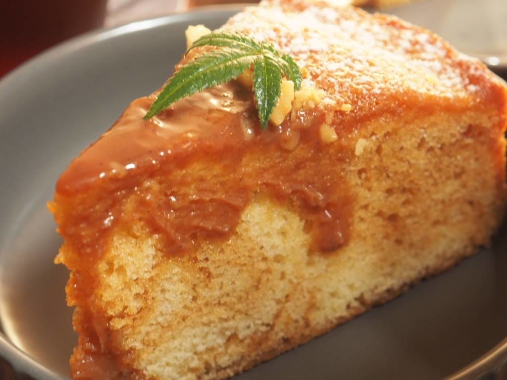 弄宅咖啡 貓中途 松江南京站美食 台北下午茶推薦 大人系布丁 焦糖海鹽蛋糕.jpg