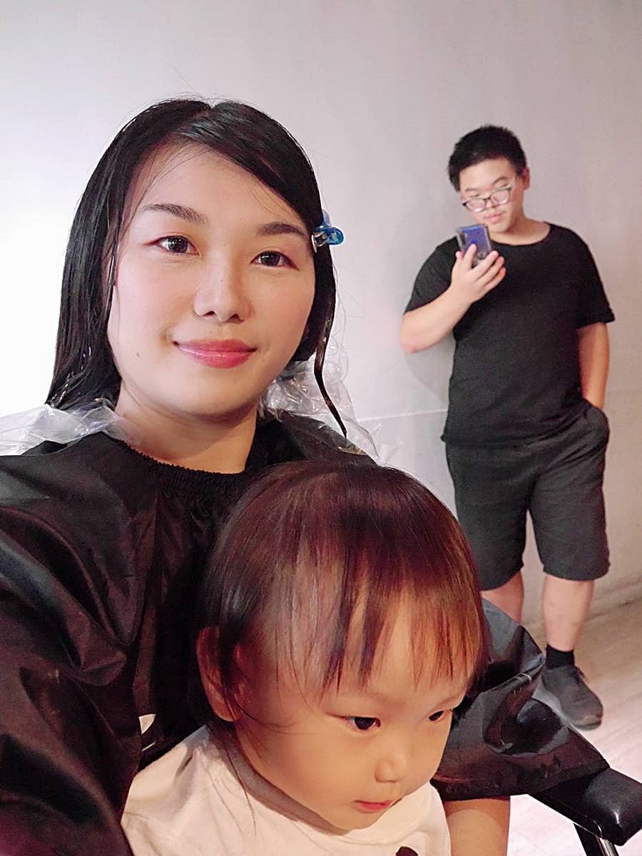 INK Hair北車總店自拍 (6).jpg INK Hair北車總店自拍 (6).jpg