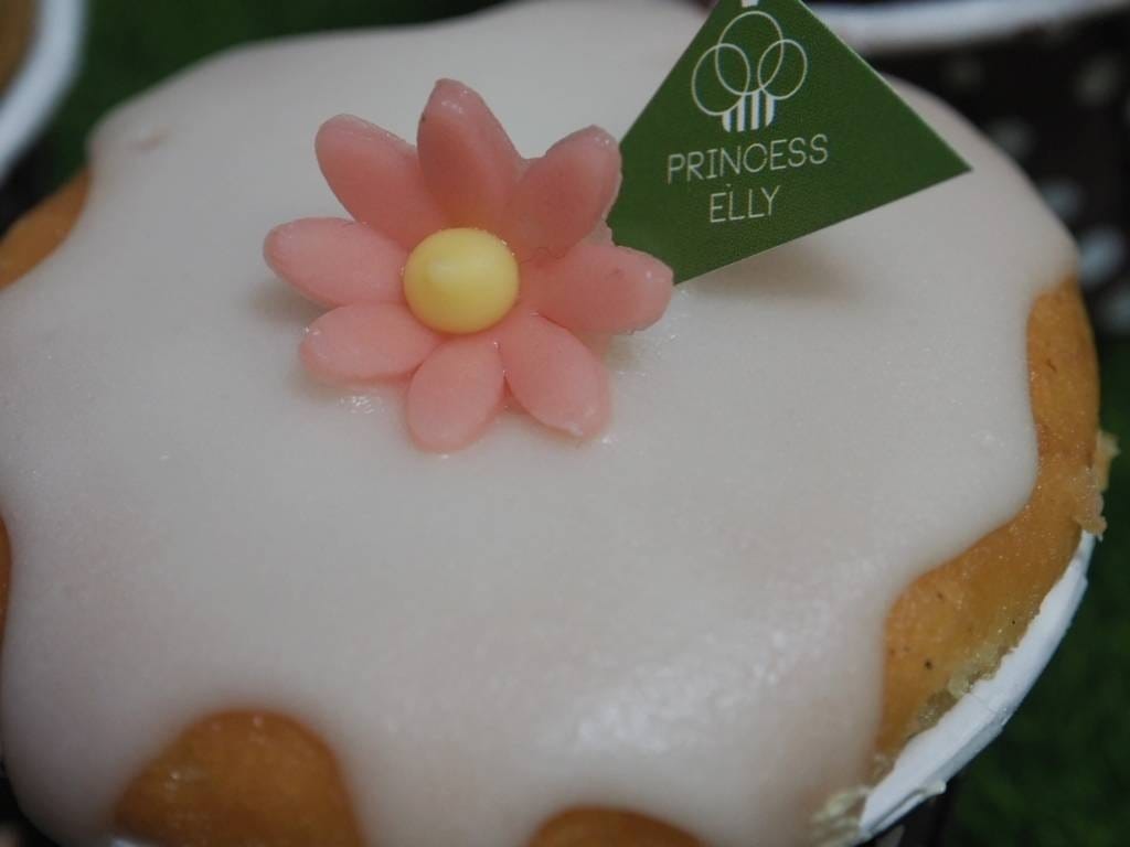 艾立公主 Princess Elly 杯子蛋糕 新竹伴手禮 彌月禮盒 生日蛋糕 (8).jpg