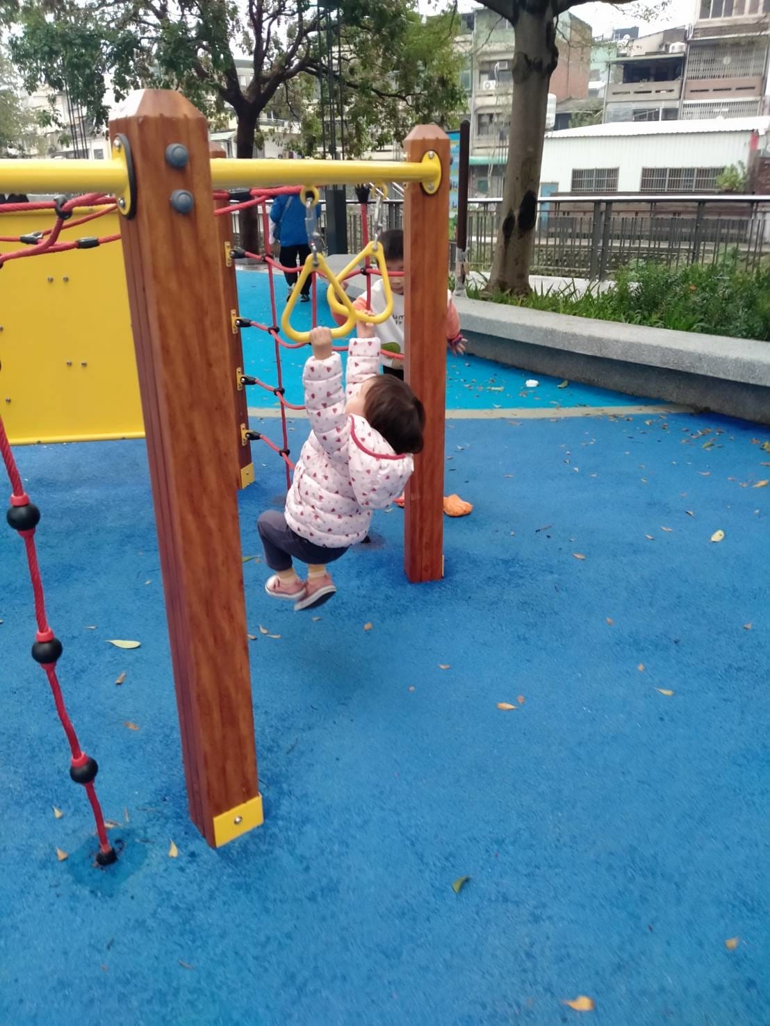 新竹戶外親子景點大同來寮廣場 2020竹東新公園 (5).jpg