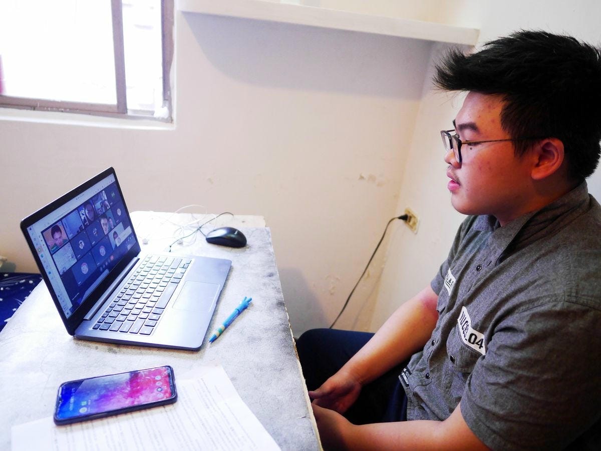 百瀚線上英語課程 為高中生量身定制 專業師資、獨家教材,從國小到成人的英語學習,108課綱及檢定考試準備最佳選擇 (2).JPG 百瀚線上英語課程 為高中生量身定制 專業師資、獨家教材,從國小到成人的英語學習,108課綱及檢定考試準備最佳選擇 (2).JPG