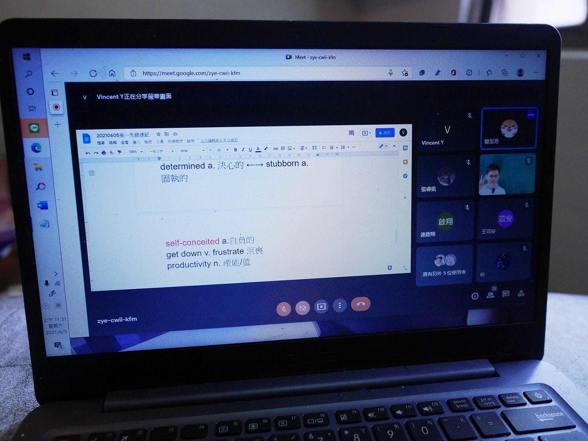 百瀚線上英語課程 為高中生量身定制 專業師資、獨家教材,從國小到成人的英語學習,108課綱及檢定考試準備最佳選擇 (6).JPG 百瀚線上英語課程 為高中生量身定制 專業師資、獨家教材,從國小到成人的英語學習,108課綱及檢定考試準備最佳選擇 (6).JPG