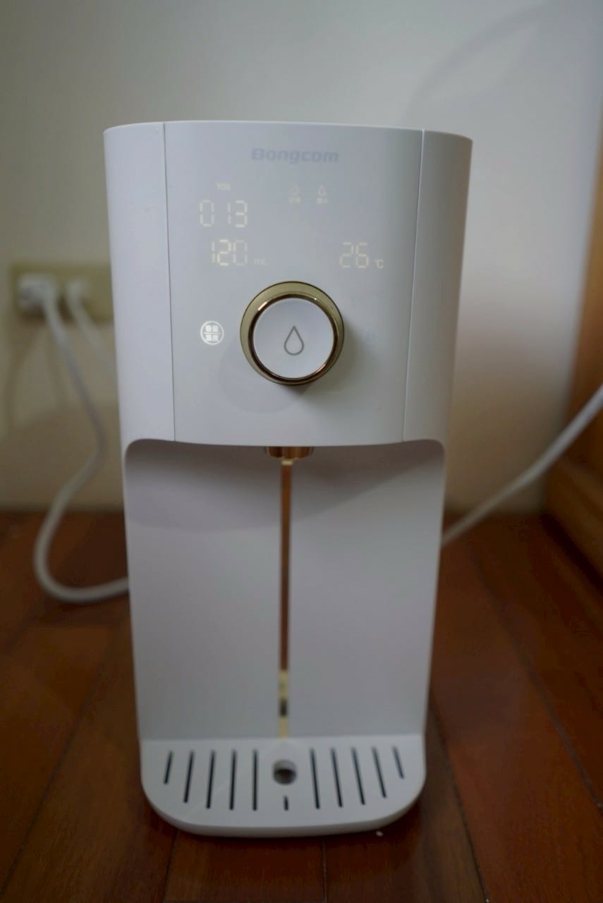 家用或露營用RO飲水機推薦:幫康RO濾凈瞬熱飲水機開箱 免安 家用或露營用RO飲水機推薦:幫康RO濾凈瞬熱飲水機開箱 免安